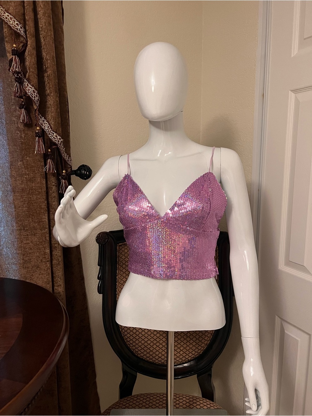 Sequin Spaghetti-Strap Crop Top in Lavender/Pink